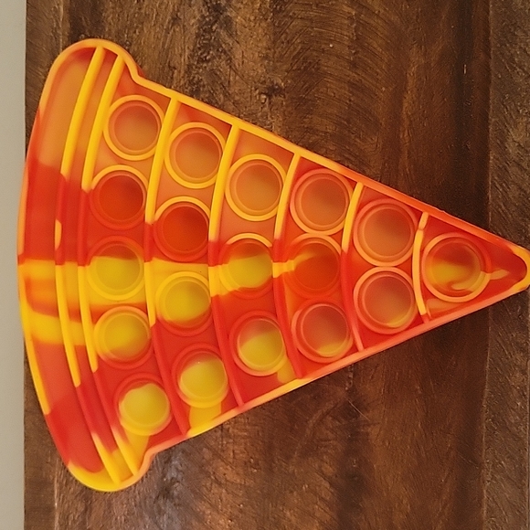 Fidgets - Picture 2 of 5